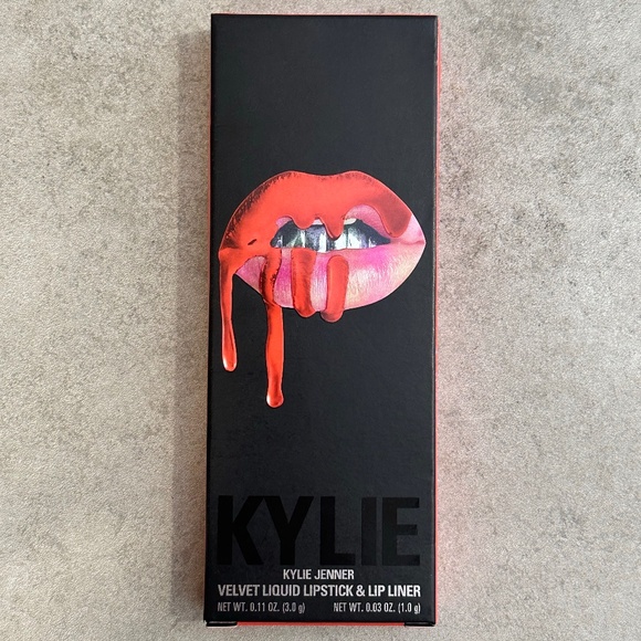 NEW Kylie Jenner Cosmetics Velvet Lip Kit PARTY GIRL - Picture 4 of 9